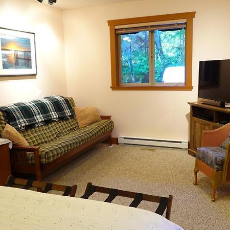 Summerhill Guest House Tofino Exterior foto