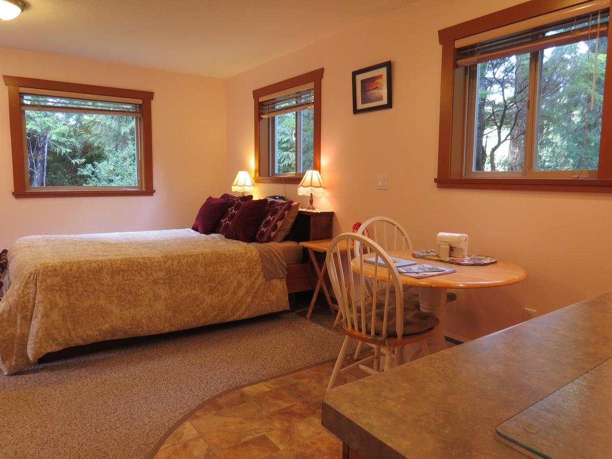 Summerhill Guest House Tofino Exterior foto
