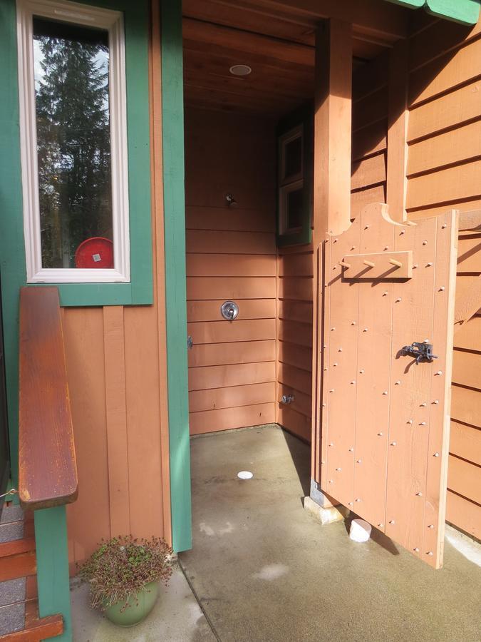 Summerhill Guest House Tofino Exterior foto